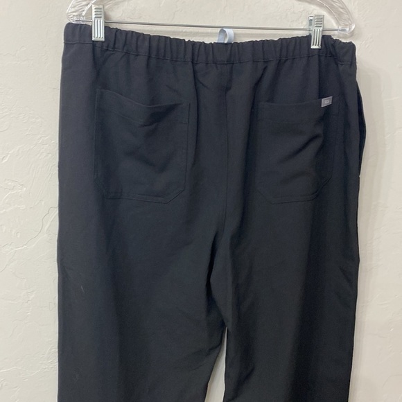 Figs technical collection PISCO basic pant black size XL. NWT. - Picture 7 of 11